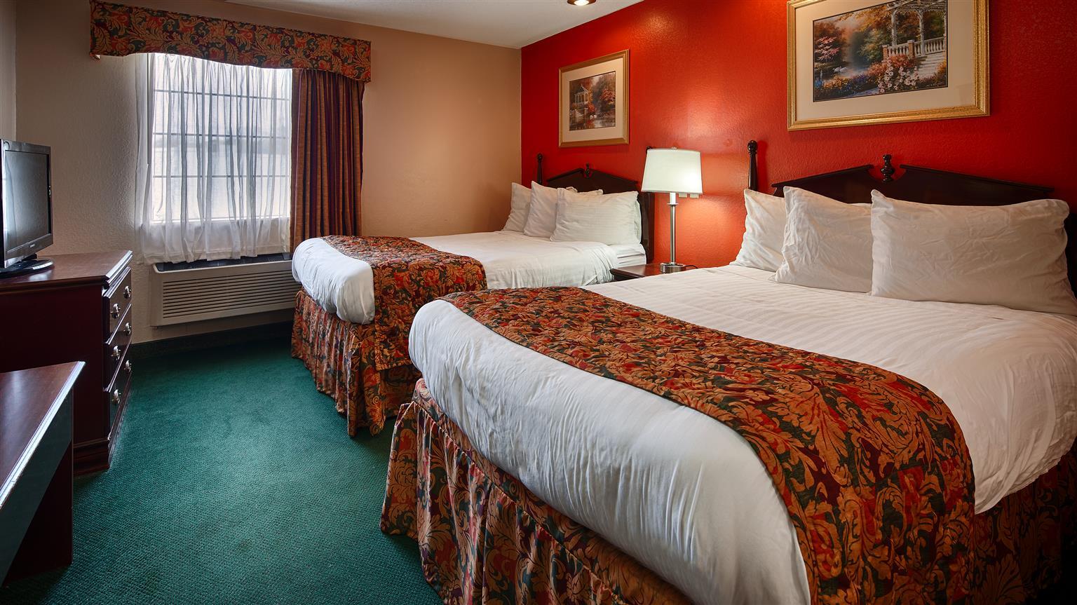 Red Roof Inn & Suites Jackson - Richland Екстер'єр фото